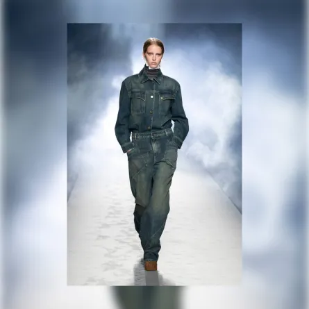 -حقائب وأحذية من قماش الدنيم العصري