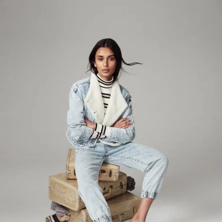 الجينز في مجموعات ريزورت 2022