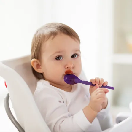 فوائد العسل الأسود للأطفال