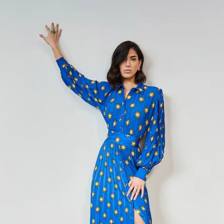 فستان بليسيه كريب بتنورة ذات شق أمامي