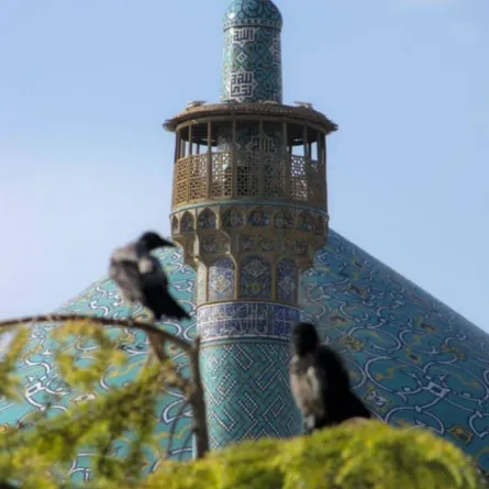 مئذنة تاريخية على الطراز الأندلسي