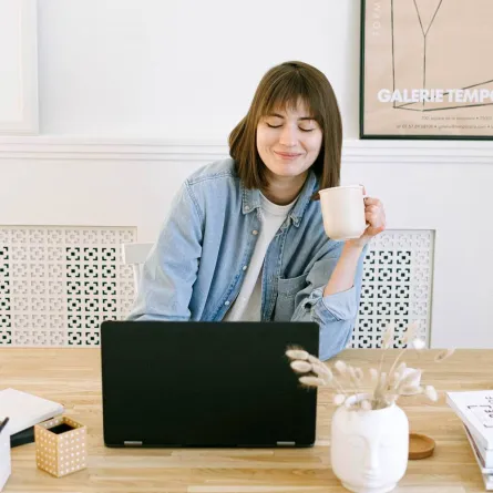 آداب الاجتماع الافتراضي