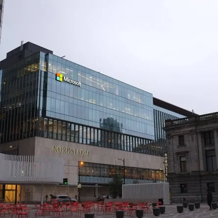 صورة مقر شركة مايكروسوفت