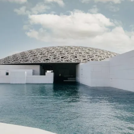 متحف اللوفر أبوظبي- الصورة من حساب متحف اللوفر أبوظبي على تويتر