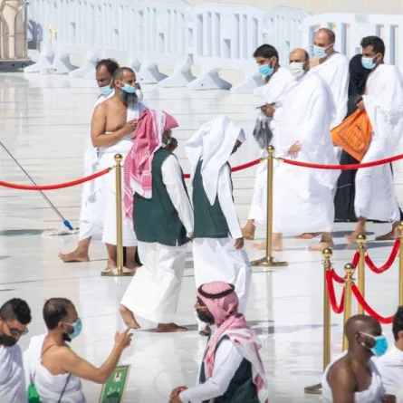 خدمات إدارة الحشود لزوار بيت الله الحرام