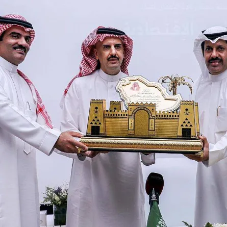 جانب من لقاء رئيس اللجنة الاقتصادية لنادي الإبل مع المستثمرين - الصورة من واس