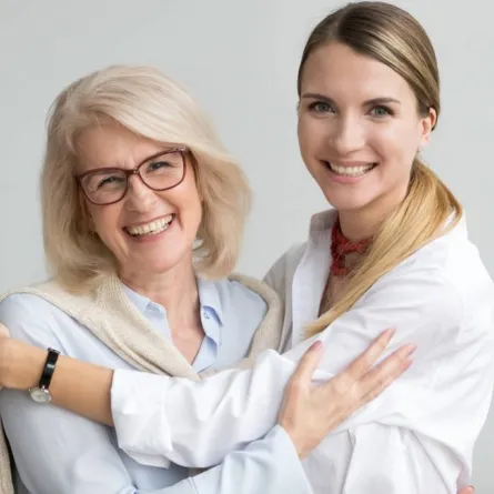 إتيكيت التعامل مع كبار السن