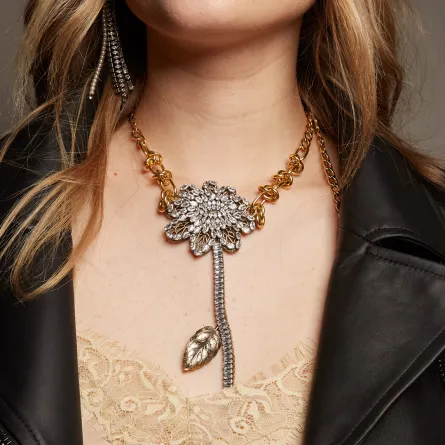 صيحة القلادة الكبيرة من براسكي  Braschi