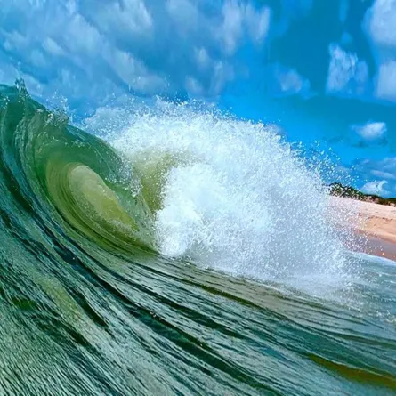 أمواج التسونامي