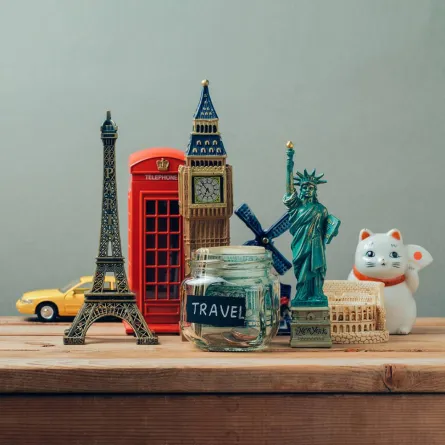 أجمل الهدايا التذكارية لعشاق السفر