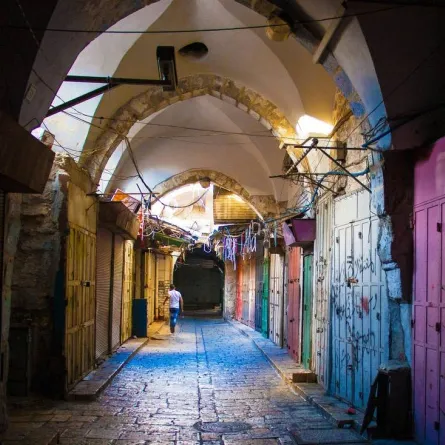 صورة تعبيرية عن السوق القديمة