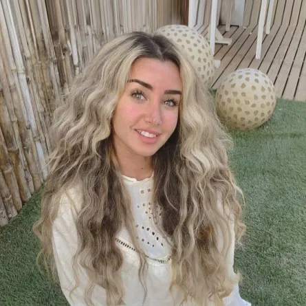 هنا الزاهد - الصورة من حسابها على انستغرام