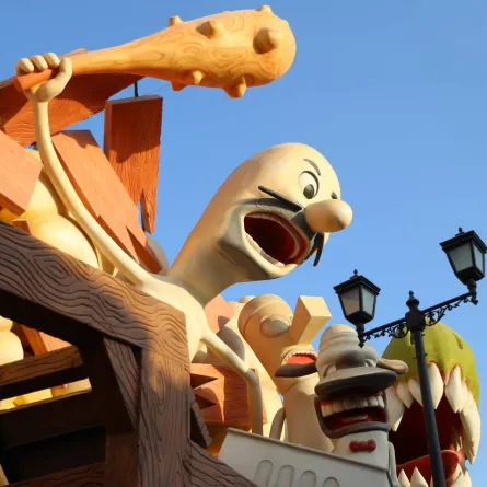 مجسم خارجي ل مسامير