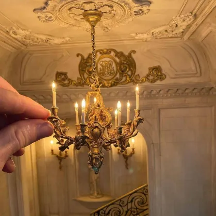 منزل - مصغرات كريس توليدو