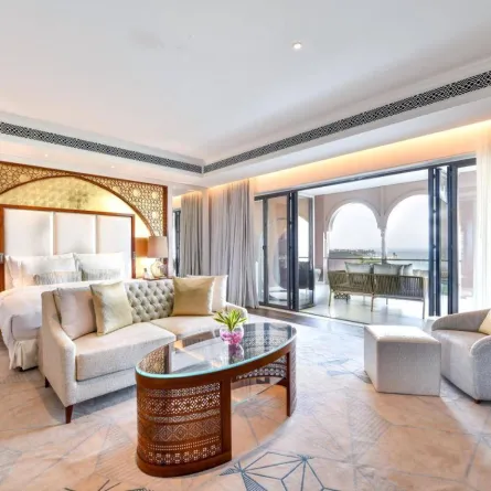 أفخم الفنادق في المنامة عند السياحة في البحرين