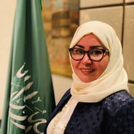  صورة الدكتورة ابتسام باضريس