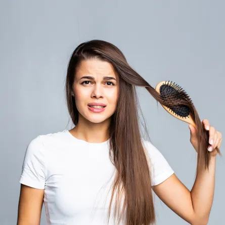 مشكلة تساقط الشعر بعد الولادة