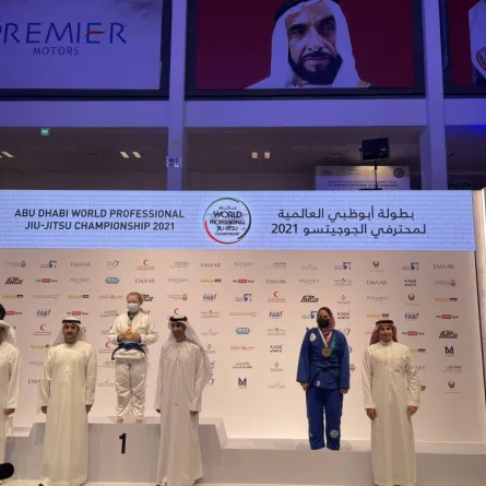 لينا أول لاعبة سعودية تحقق ميدالية البرونزية في بطولة أبو ظبي العالمية لمحترفي الجوجيتسو