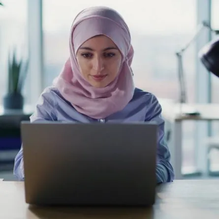 صفات الموظف المبدع