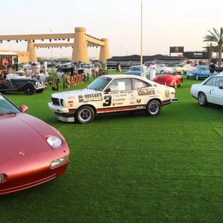 ويُقدَّم في المعرض ما يزيد عن 600 سيارة فارهة لأشهر وأفخم الماركات العالمية