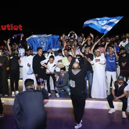 احتفال السعوديين بفوز الهلال في بوليفارد رياض سيتي