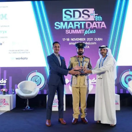 شرطة دبي تحصد لقب بطل البيانات الذكية - الصورة من حساب المكتب الإعلامي لحكومة دبي على تويتر