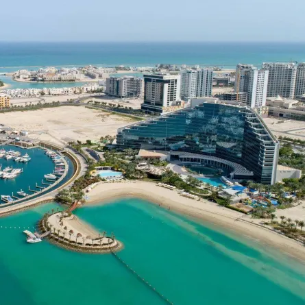 أفخم الفنادق والمنتجعات المطلة على البحر في البحرين