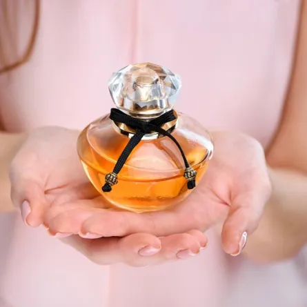  عطور برائحة البرتقال 
