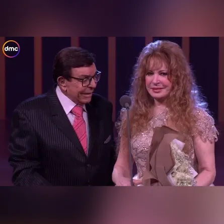 سمير صبري يتوج نيللي