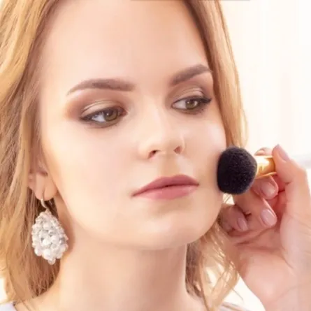 طريقة تطبيق مكياج العيون الجاحظة للعروس