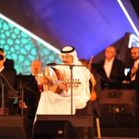 عبادي الجوهر من حفله الأول بمهرجان الموسيقى العربية - الصورة من المركز الصحفي لدار الأوبرا المصرية