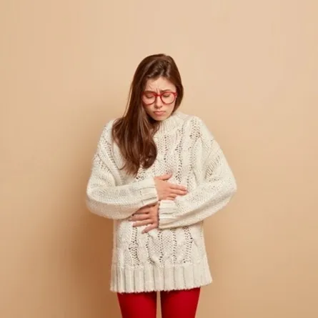 هل تعانين من الارتجاع المريئي؟ إليك 9 طرق للحد منه