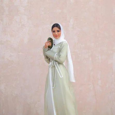 فاطمة حسام بعباية بربطة للخصر