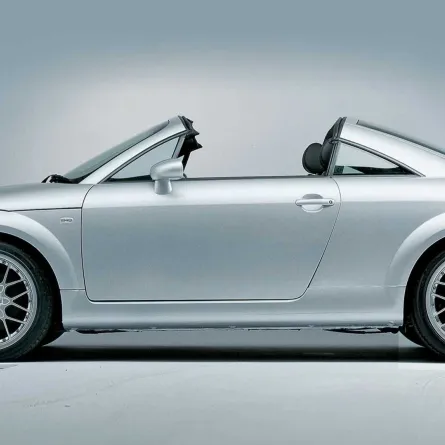 آودي تي تي اوبن سكاي