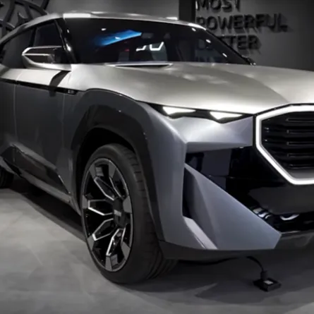 تحفة بي ام دبليو تخطف الأنظار