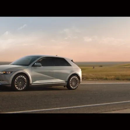 سبايدرمان وسيارة هيونداي جديدة كليا