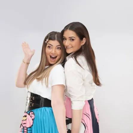 ليلى زاهر وشقيقتها ملك - الصورة من حسابها على انستغرام