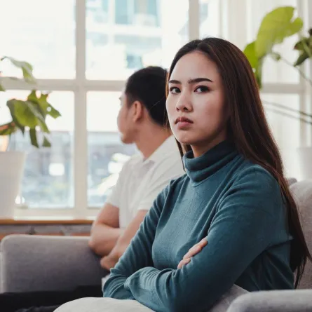 الغيرة تدمر الحياة الزوجية