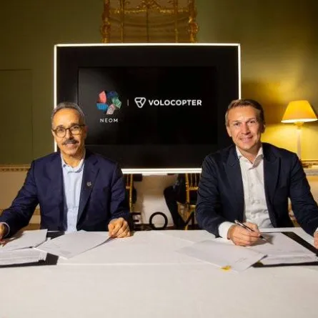 نيوم تؤسس لأول شبكة عامة للتنقل الكهربائي العمودي