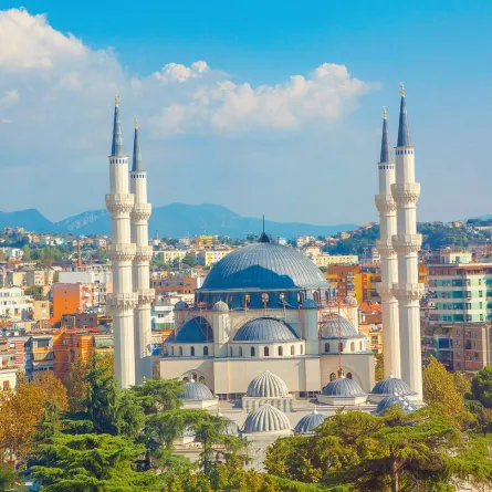 أشهر الأماكن السياحية الجاذبة للسياح في ألبانيا