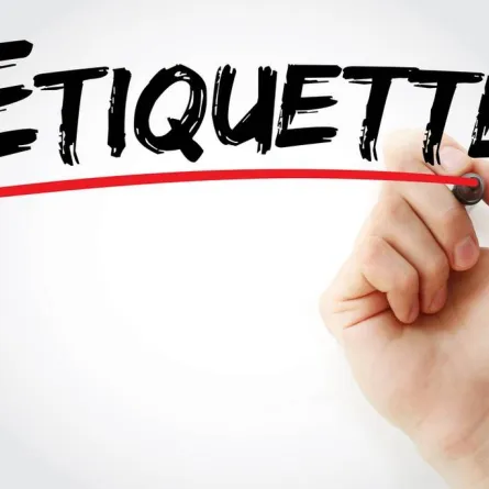 هناك فروق بين الإتيكيت والبروتوكول