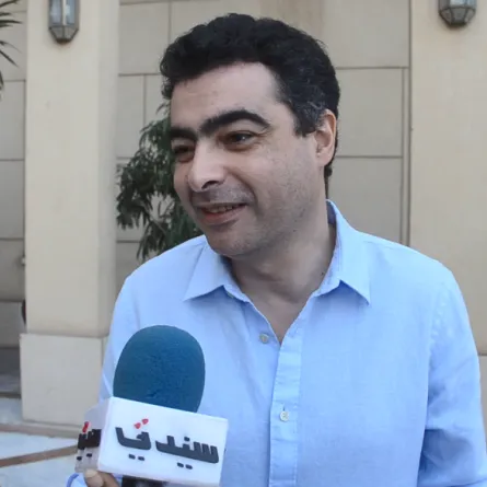هشام نزيه - الصورة من لقاء هشام نزيه بسيدتي
