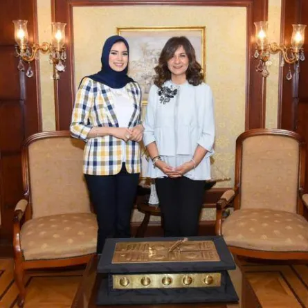 فوربس تختار المصرية دينا أيمن أصغر أستاذة جامعية ضمن 30 شخصية الأكثر تأثيرا في العالم 