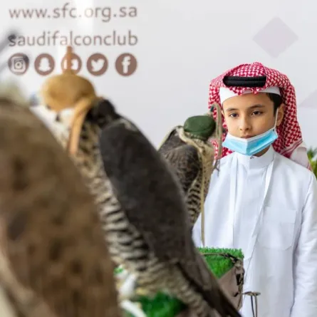 مهرجان الملك عبدالعزيز للصقور ينقل الإرث لصقاري المستقبل