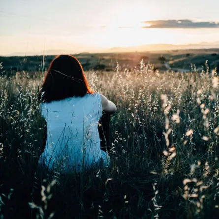 للشعور بالوحدة أسباب كثيرة