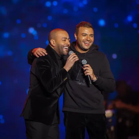 تامر عاشور ورامي صبري يفاجئوا الجمهور بدويتو - الصورة من المركز الإعلامي لبنش مارك