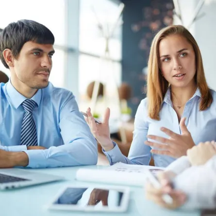 طريقة ذكر المرشّح لنقاط ضعفه وقوته في المقابلة الشخصية