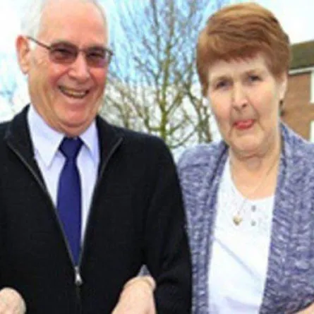 لحظة لقاء شقيقتين لأول مرة بعد 73 عامًا فتح ملف لقاء بعد فراق طويل