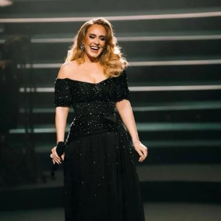 أديل- الصورة من حسابها على إنستغرام