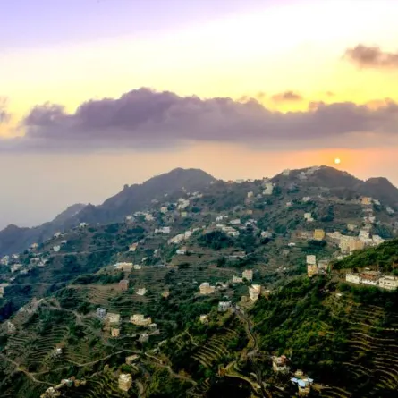 وتعدُّ المنطقة وجهةً مثالية للسياح